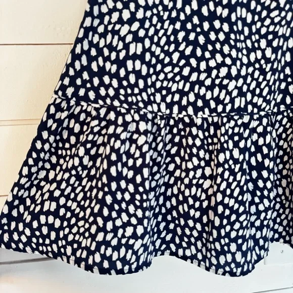 Vineyard Vines Painted Dots Sleeveless Dress. Size: 2 - Picture 6 of 12